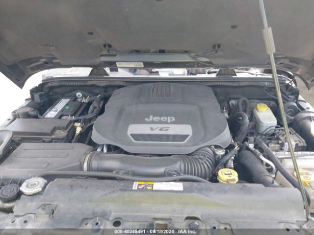 1C4HJWFG2EL326833 Jeep Wrangler Unlimited Rubicon