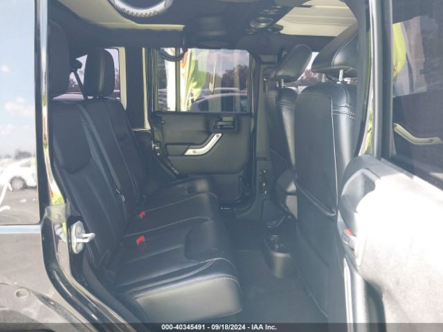 1C4HJWFG2EL326833 Jeep Wrangler Unlimited Rubicon