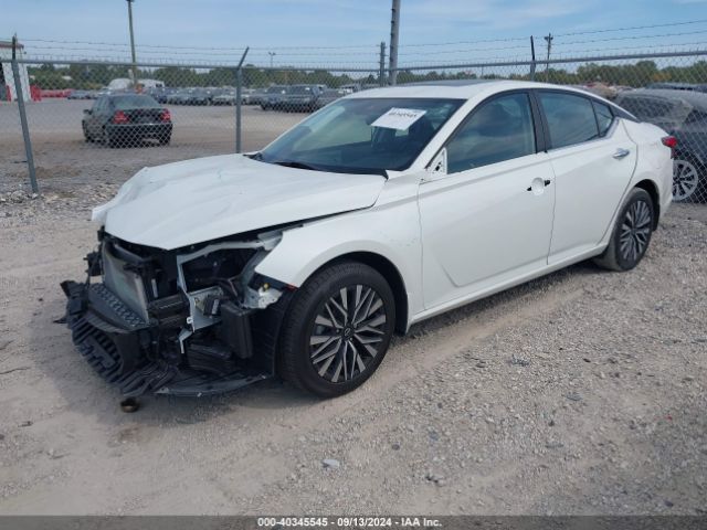 1N4BL4DW2PN305184 Nissan Altima Sv Intelligent Awd