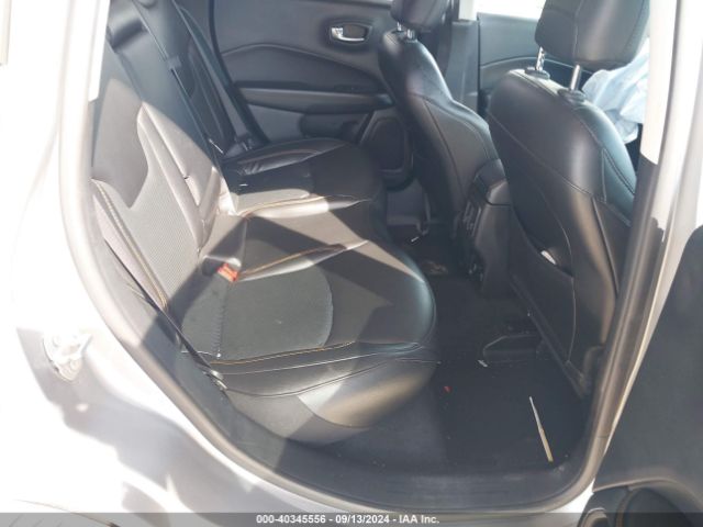 3C4NJCCB3LT211203 Jeep Compass Limited Fwd