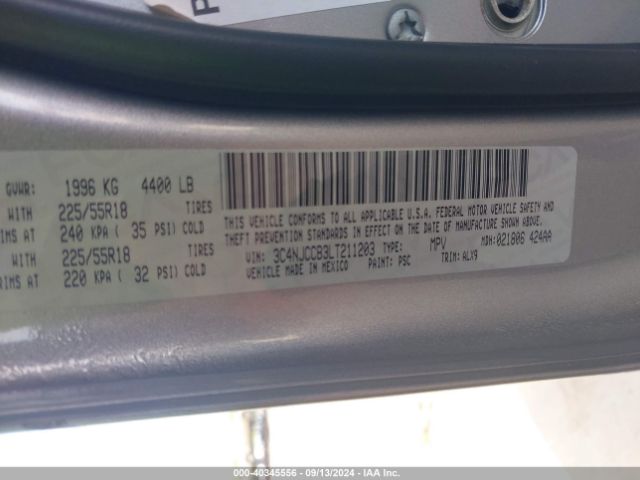 3C4NJCCB3LT211203 Jeep Compass Limited Fwd