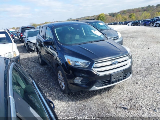 Ford ESCAPE SE 2019 1FMCU0GD7KUB14269 Image 1