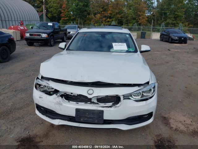 WBA8A3C5XJA491579 BMW 320i Xdrive