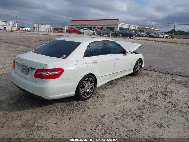 40345643 :رقم المزاد ، WDDHF5GB6AA079777 vin ، 2010 Mercedes-benz E 350 مزاد بيع