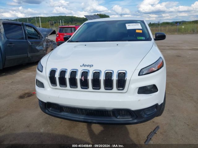 1C4PJMAB6EW162447 Jeep Cherokee Sport