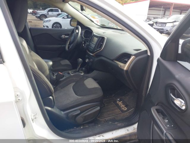 1C4PJMAB6EW162447 Jeep Cherokee Sport