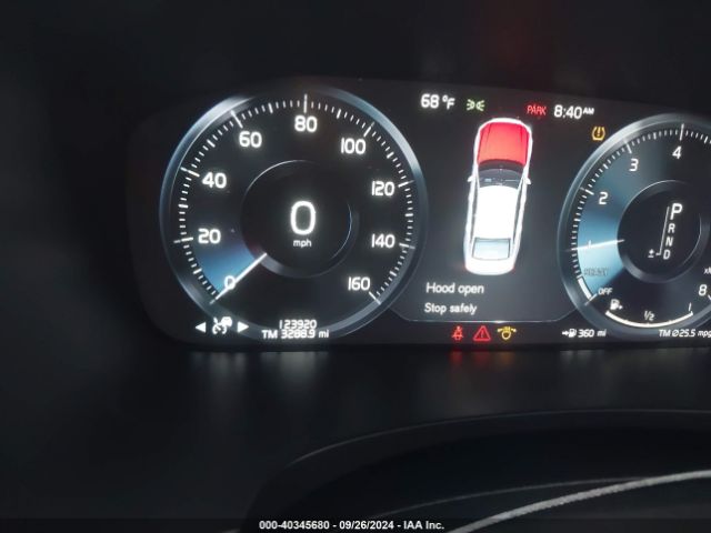 LVY982AK3JP015380 Volvo S90 T5 Momentum