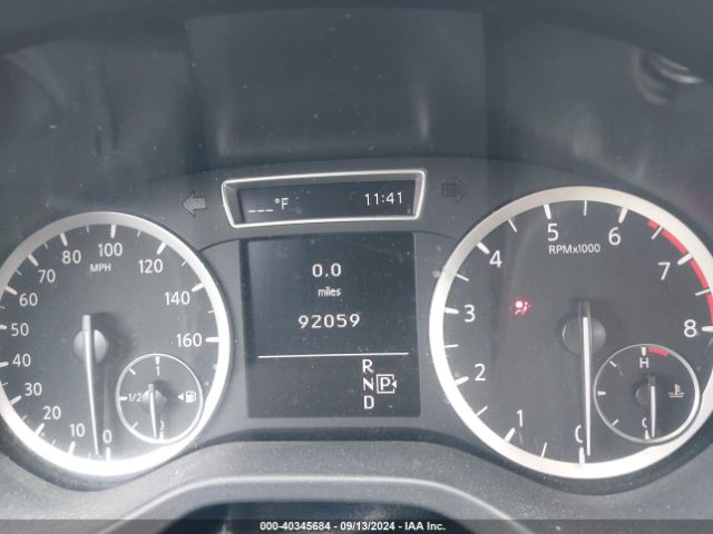 SJKCH5CP6HA033843 Infiniti QX30