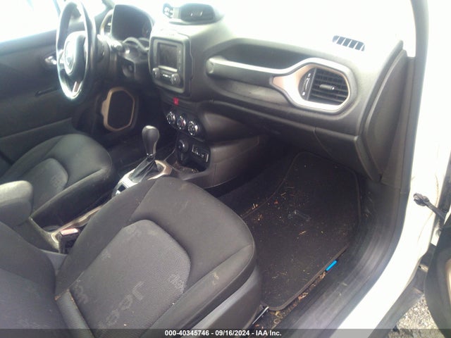 ZACCJBBB9HPE62048 Jeep Renegade Latitude 4x4