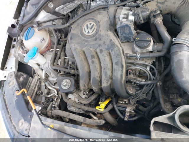 3VW2K7AJ9FM352547 Volkswagen Jetta 2.0l S