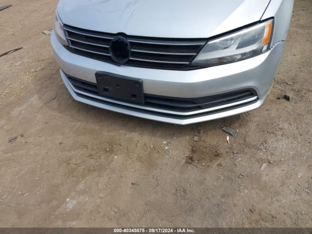 3VW2K7AJ9FM352547 Volkswagen Jetta 2.0l S