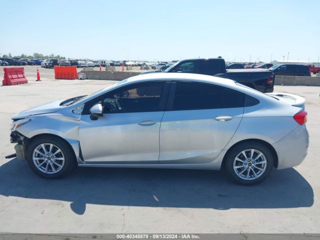 1G1BC5SM3H7113143 Chevrolet Cruze Ls Auto