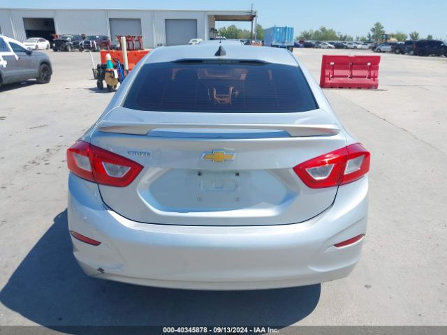 1G1BC5SM3H7113143 Chevrolet Cruze Ls Auto