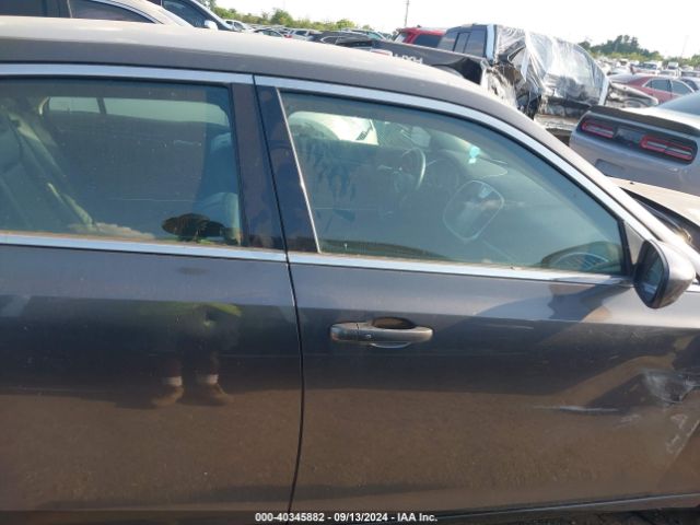 2C3CCAAG9FH818339 Chrysler 300 Limited