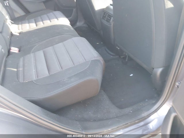 Honda CR-V LX 2019 2HKRW6H38KH220189 Image 8
