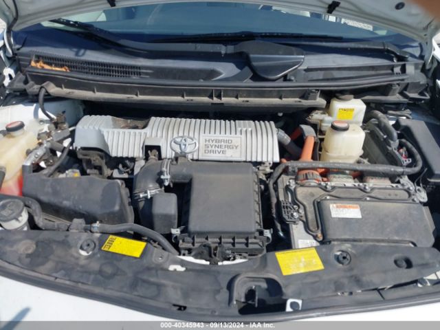 JTDKN3DU9F0395586 Toyota Prius Two