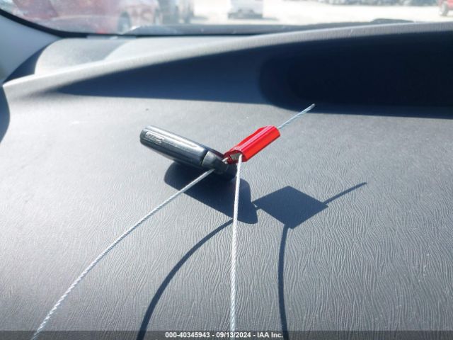 JTDKN3DU9F0395586 Toyota Prius Two