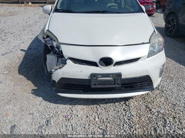JTDKN3DU9F0395586 Toyota Prius Two