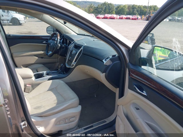 2011 CADILLAC SRX 3GYFNAEYXBS518588 Photo 4