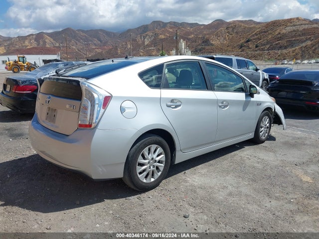 JTDKN3DP7E3058941 Toyota PRIUS PLUG-IN