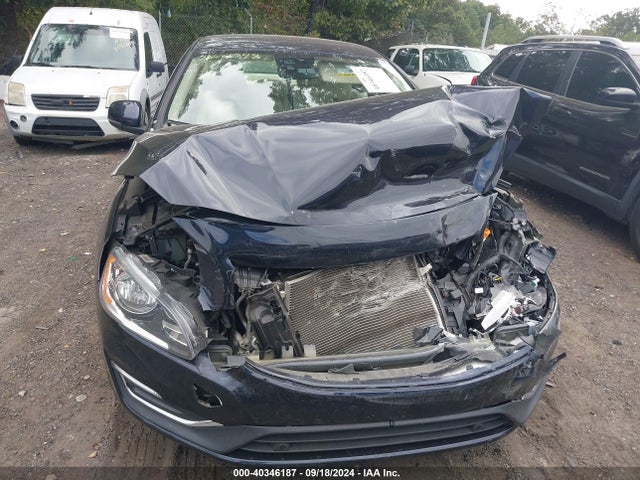 YV126MFK4G2396563 Volvo S60 T5 Drive-e Premier