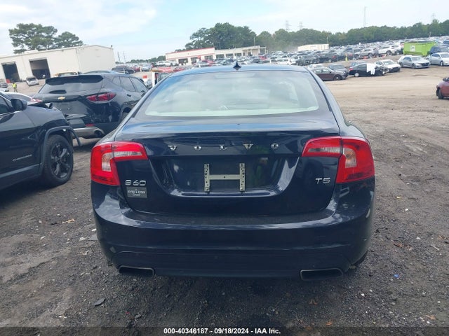 YV126MFK4G2396563 Volvo S60 T5 Drive-e Premier