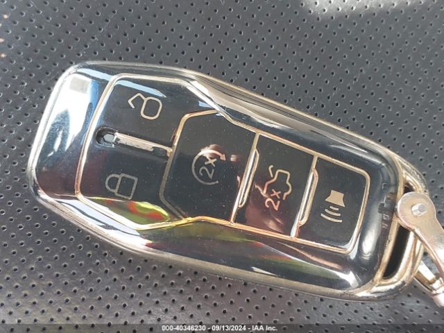 3LN6L2J97FR615711 Lincoln MKZ