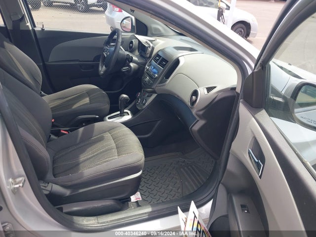 Chevrolet Sonic Lt Auto 2014 1G1JC5SH8E4202007 Image 5