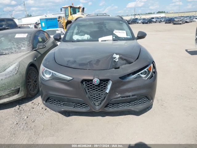 ZASFAKPN5J7C25602 Alfa Romeo Stelvio Sport Awd
