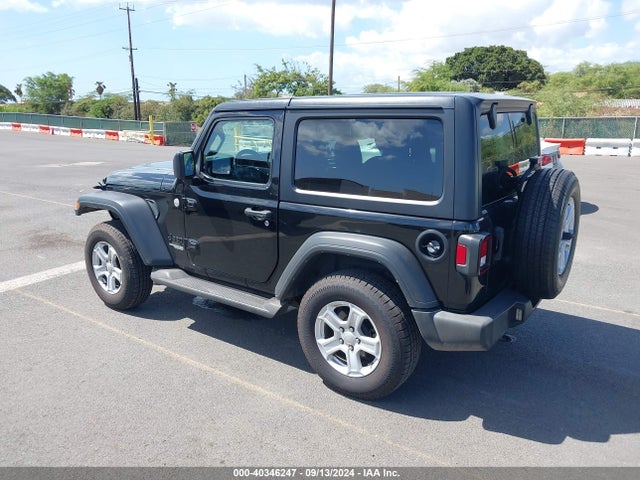 1C4HJXAG4MW779216 Jeep Wrangler Sport S 4x4