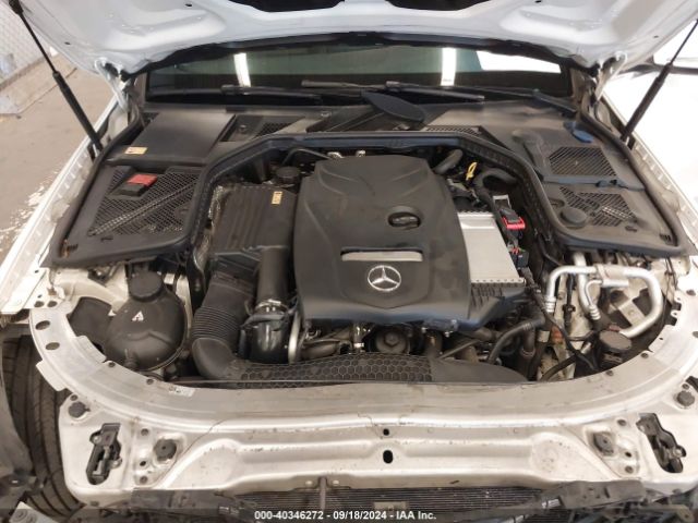55SWF4JB7FU046983 Mercedes-Benz C 300 Luxury/sport