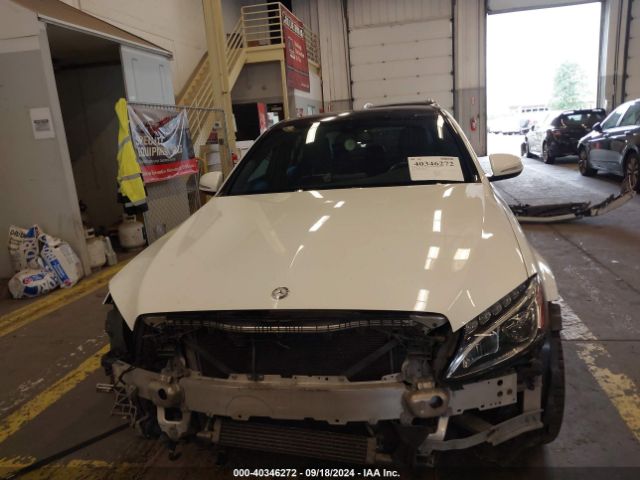 55SWF4JB7FU046983 Mercedes-Benz C 300 Luxury/sport