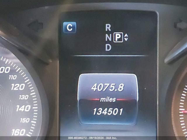 55SWF4JB7FU046983 Mercedes-Benz C 300 Luxury/sport