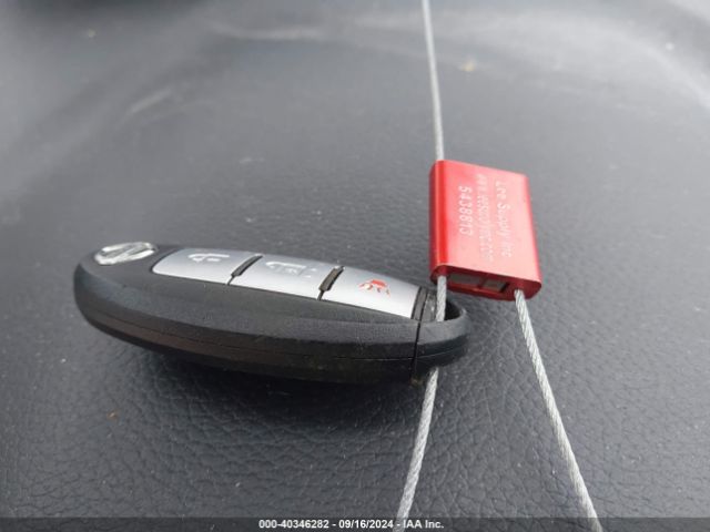 5N1AT2MT9GC898968 Nissan ROGUE SV