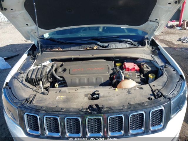 3C4NJDBB3KT594145 Jeep Compass Latitude 4x4