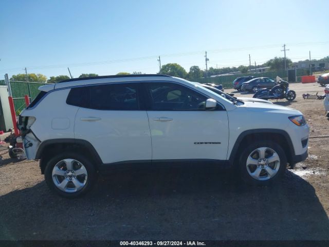 3C4NJDBB3KT594145 Jeep Compass Latitude 4x4