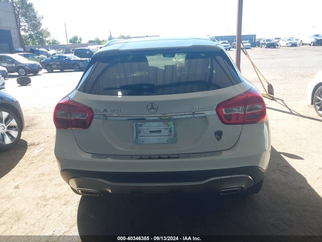 WDCTG4GB5KU008821 Mercedes-Benz Gla 250 4matic