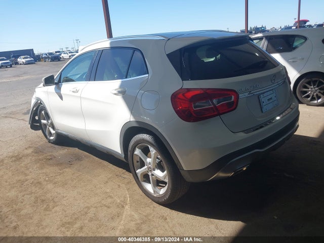 WDCTG4GB5KU008821 Mercedes-Benz Gla 250 4matic