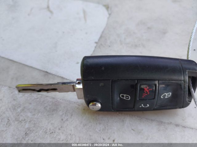 3VV0B7AX3KM110816 Volkswagen Tiguan 2.0t S
