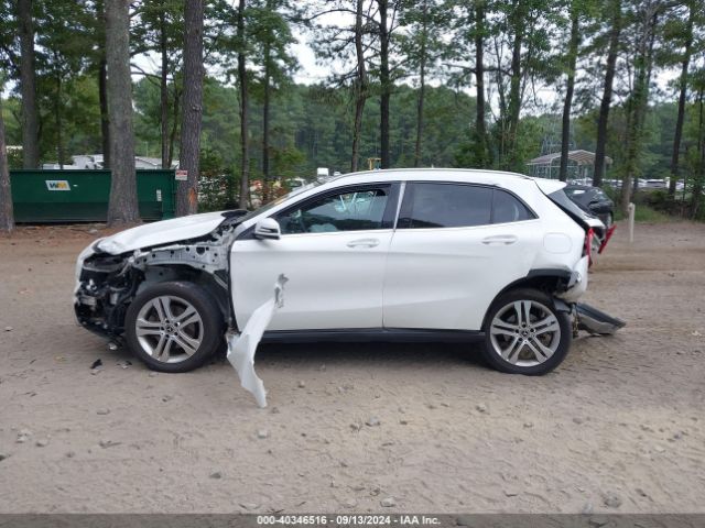 WDCTG4GB7KJ624828 Mercedes-Benz Gla 250 4matic