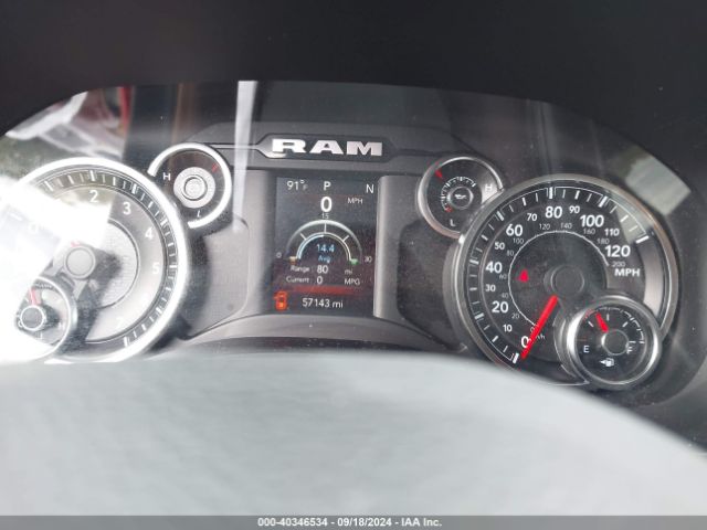 1C6SRFFT7LN330946 RAM 1500 Big Horn  4x4 5'7 Box