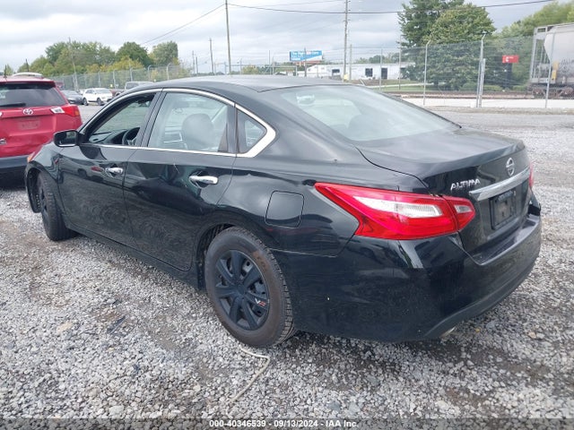 Nissan Altima 2.5 S 2017 1N4AL3AP9HN332192 Image 3