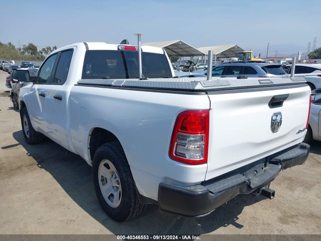 1C6RRFCG6LN306868 RAM 1500 Tradesman Quad Cab 4x4 6'4 Box