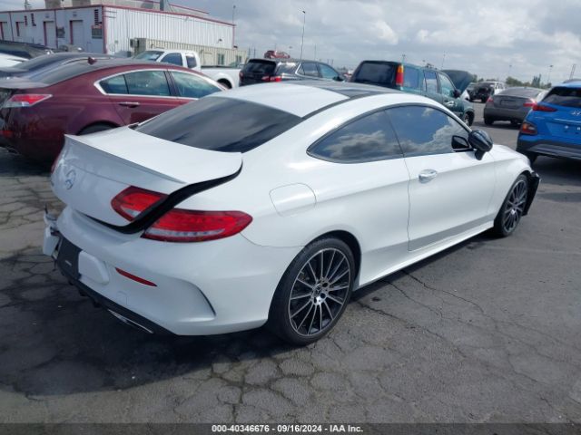 WDDWJ4JB1JF636140 Mercedes-Benz C 300