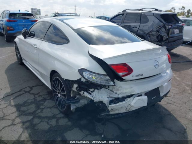 WDDWJ4JB1JF636140 Mercedes-Benz C 300