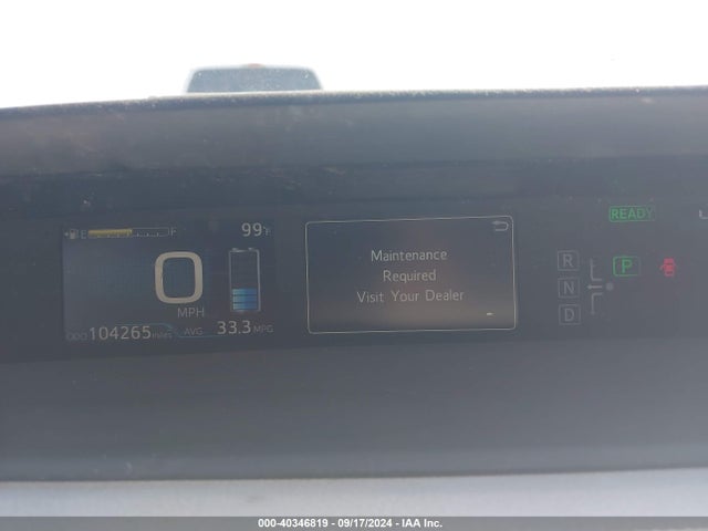 Toyota Prius Three 2018 JTDKARFU3J3058592 Image 7