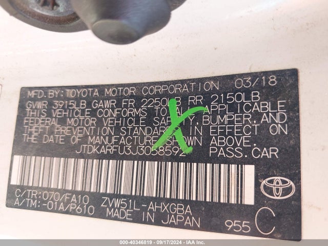Toyota Prius Three 2018 JTDKARFU3J3058592 Image 9