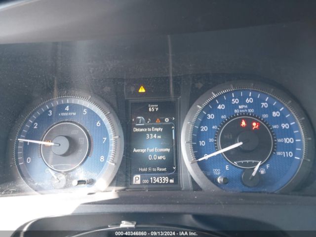 5TDYK3DC7GS704884 Toyota Sienna Xle 8 Passenger