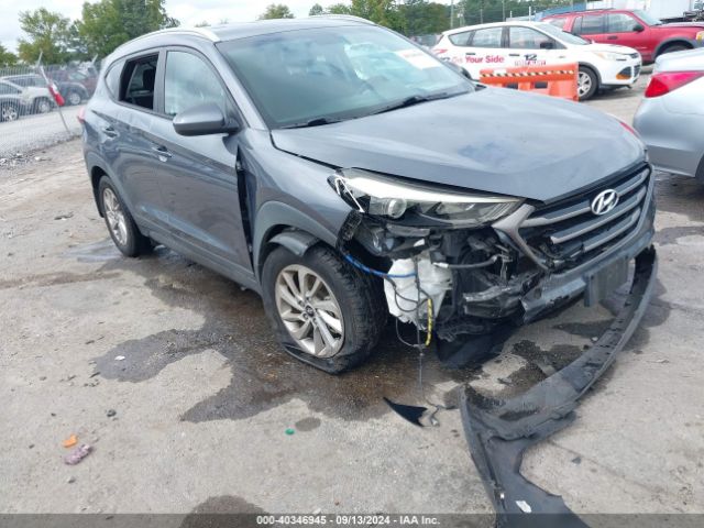 KM8J3CA49GU037030 Hyundai TUCSON SE