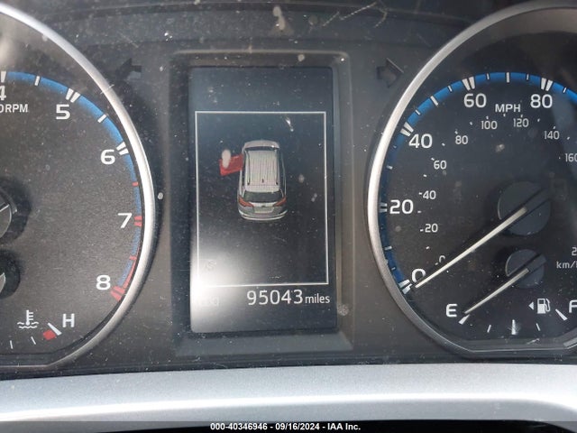 Toyota Rav4 Xle 2017 JTMWFREVXHJ705654 Image 7